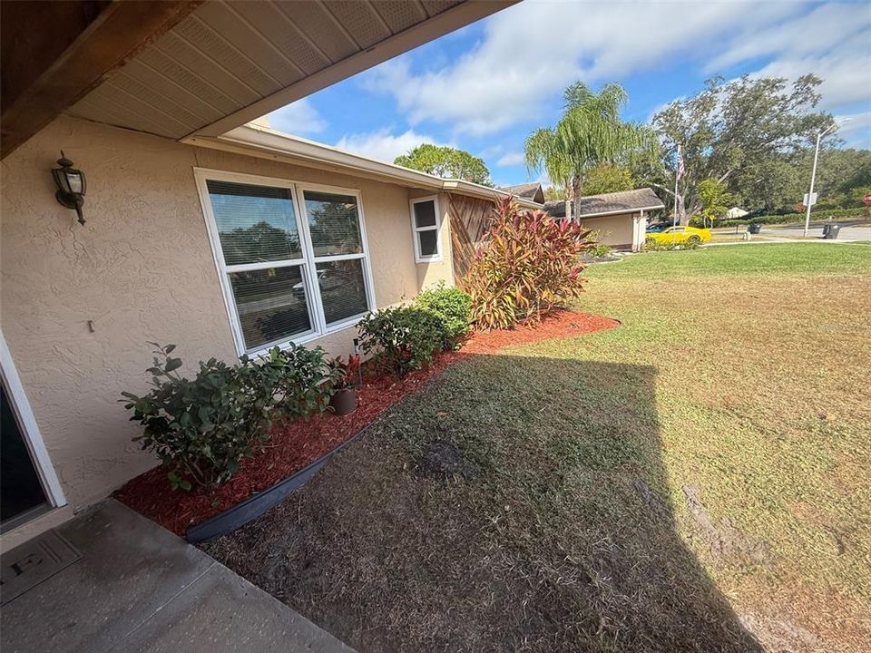 En Venta: $565,000 (3 camas, 2 baños, 1554 Pies cuadrados)