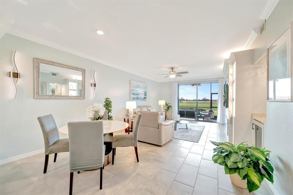 待售: $419,000 (2 贝兹, 2 浴室, 1329 平方英尺)