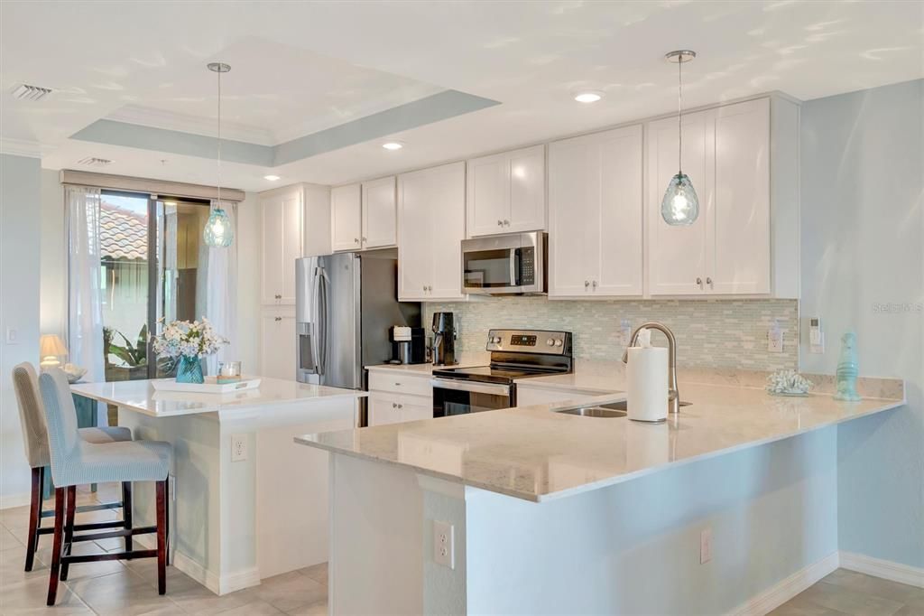 待售: $419,000 (2 贝兹, 2 浴室, 1329 平方英尺)