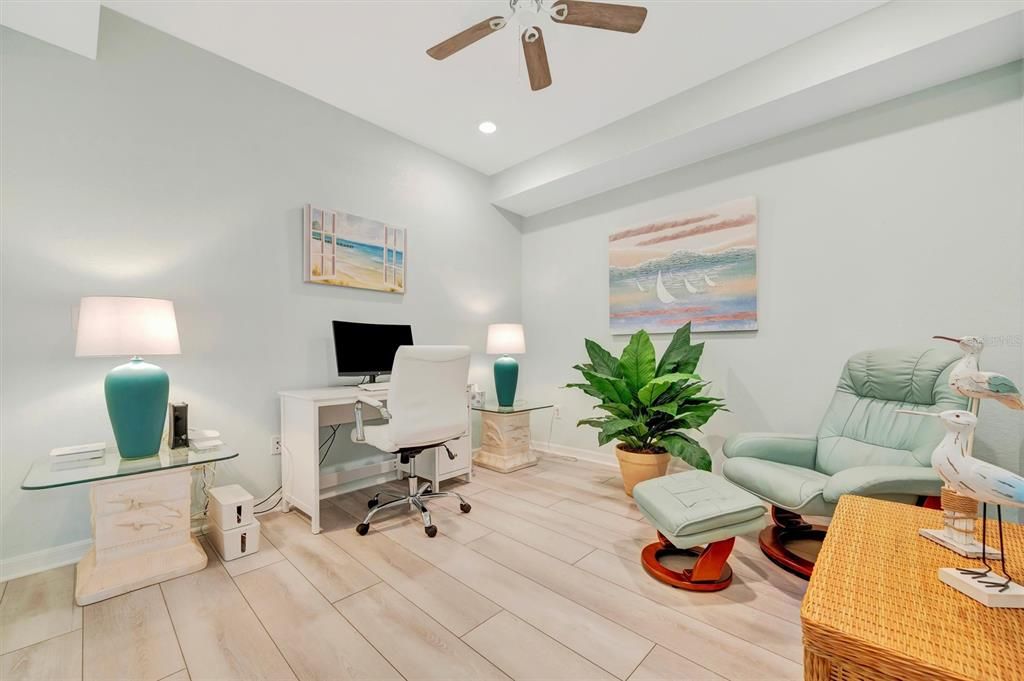 待售: $419,000 (2 贝兹, 2 浴室, 1329 平方英尺)