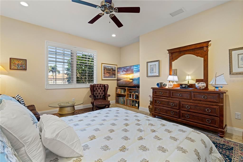 For Sale: $1,325,000 (4 beds, 3 baths, 2802 Square Feet)