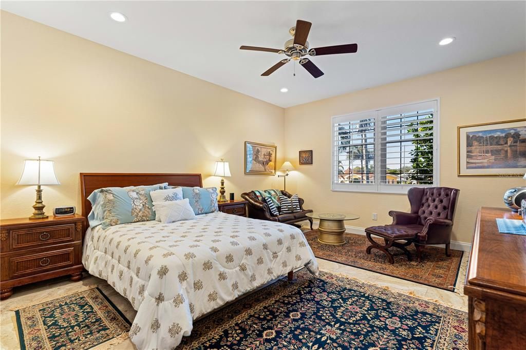 For Sale: $1,325,000 (4 beds, 3 baths, 2802 Square Feet)