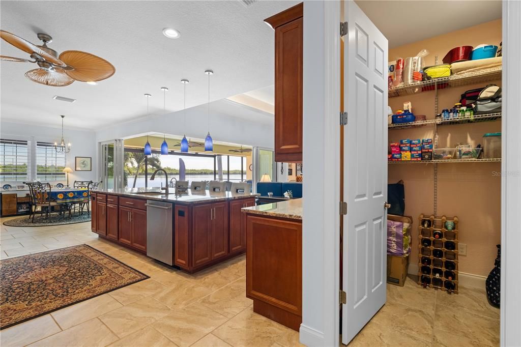 For Sale: $1,325,000 (4 beds, 3 baths, 2802 Square Feet)