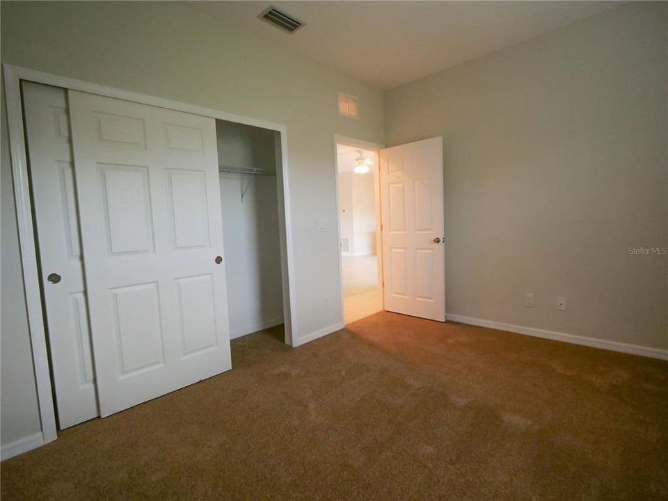 На продажу: $289,900 (3 спален, 2 ванн, 1563 Квадратных фут)