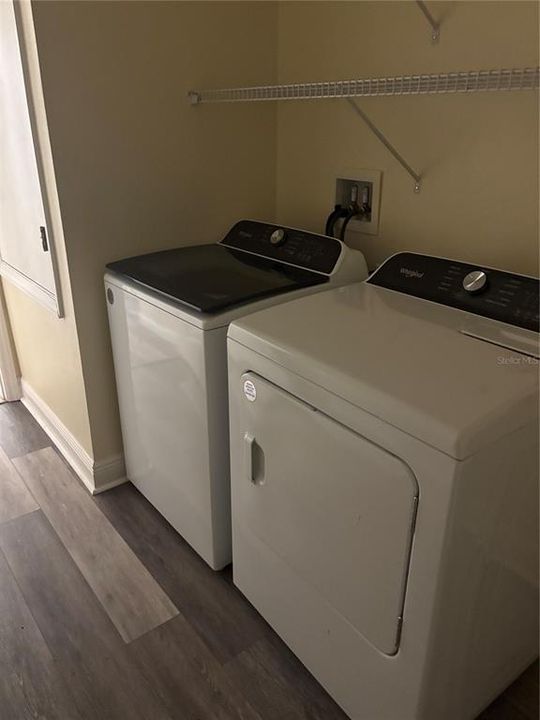 В аренду: $2,300 (3 спален, 2 ванн, 2086 Квадратных фут)