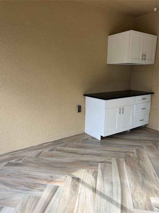 В аренду: $2,300 (3 спален, 2 ванн, 2086 Квадратных фут)