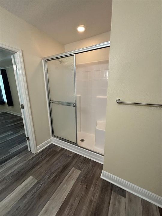 В аренду: $2,300 (3 спален, 2 ванн, 2086 Квадратных фут)