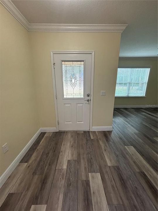 В аренду: $2,300 (3 спален, 2 ванн, 2086 Квадратных фут)