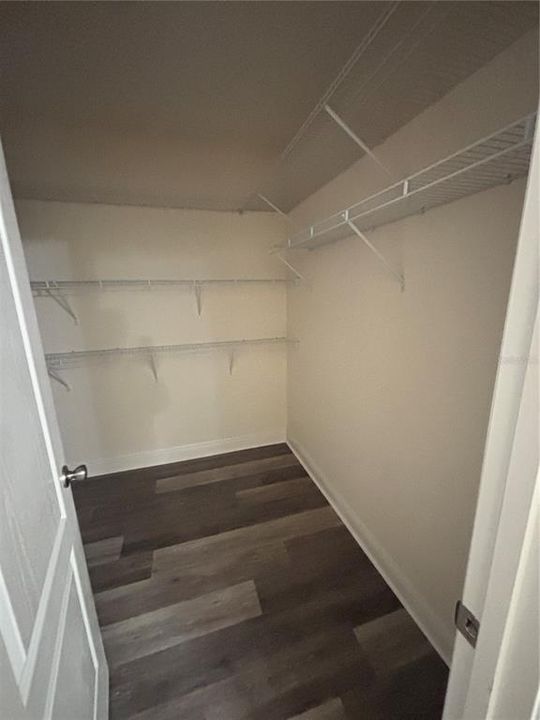 В аренду: $2,300 (3 спален, 2 ванн, 2086 Квадратных фут)