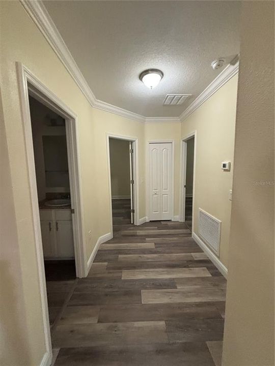 В аренду: $2,300 (3 спален, 2 ванн, 2086 Квадратных фут)