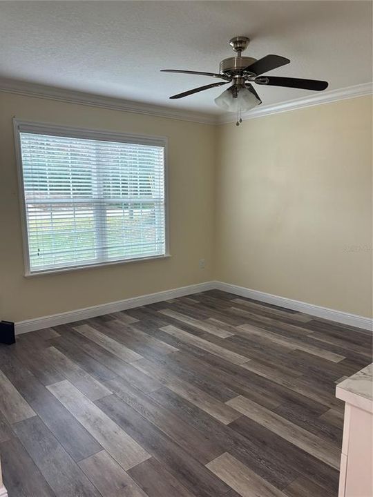 В аренду: $2,300 (3 спален, 2 ванн, 2086 Квадратных фут)