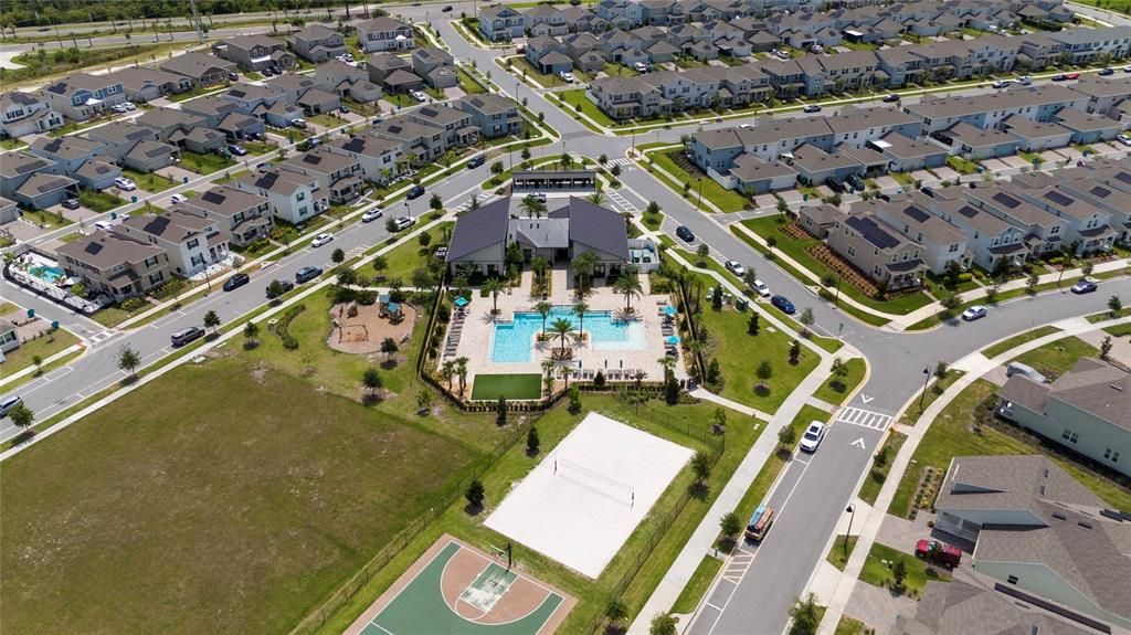 For Rent: $3,000 (3 beds, 2 baths, 2203 Square Feet)