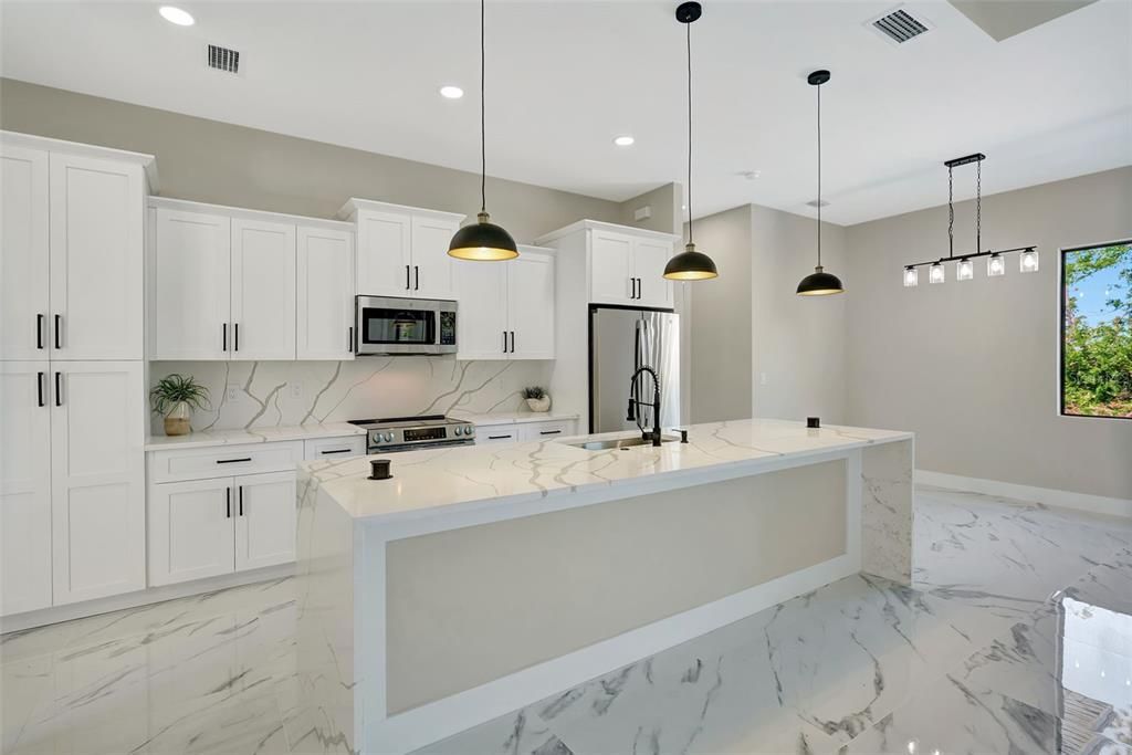 В аренду: $3,000 (4 спален, 3 ванн, 1760 Квадратных фут)