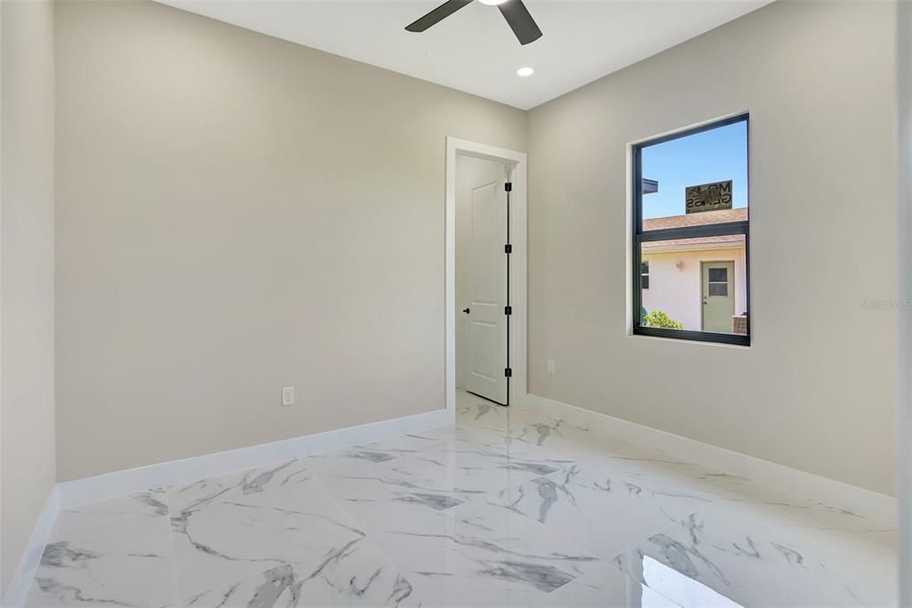 В аренду: $3,000 (4 спален, 3 ванн, 1760 Квадратных фут)