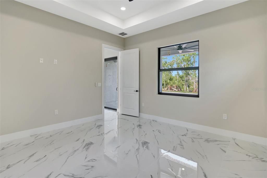 В аренду: $3,000 (4 спален, 3 ванн, 1760 Квадратных фут)