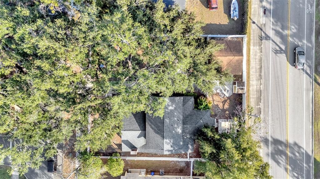 For Sale: $375,000 (3 beds, 2 baths, 1894 Square Feet)