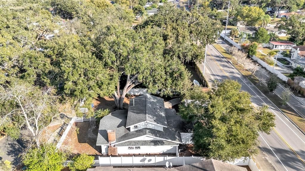 For Sale: $375,000 (3 beds, 2 baths, 1894 Square Feet)