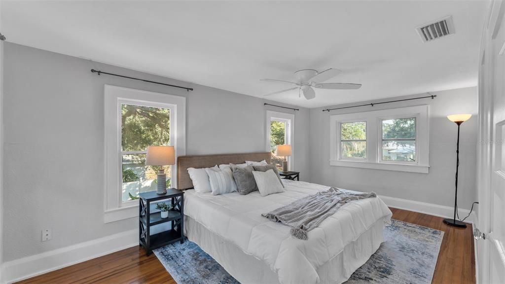 For Sale: $375,000 (3 beds, 2 baths, 1894 Square Feet)