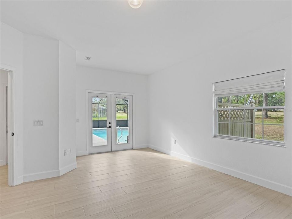 For Sale: $799,900 (3 beds, 2 baths, 2442 Square Feet)