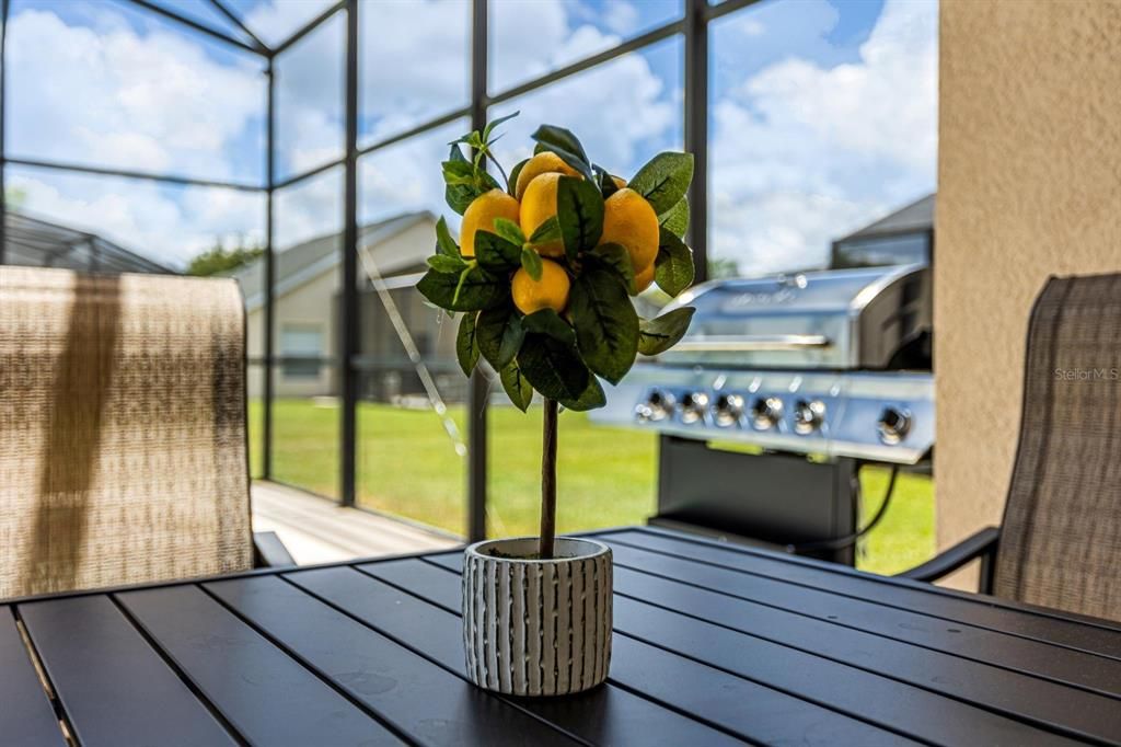 На продажу: $375,000 (4 спален, 2 ванн, 1397 Квадратных фут)