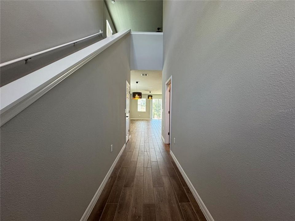 В аренду: $2,700 (4 спален, 2 ванн, 2082 Квадратных фут)