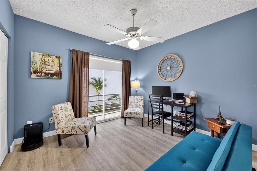 待售: $525,000 (3 贝兹, 3 浴室, 1700 平方英尺)