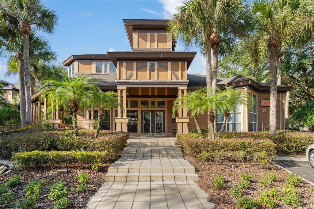 待售: $195,000 (2 贝兹, 2 浴室, 1110 平方英尺)