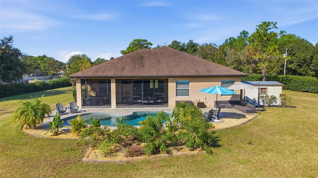 For Sale: $775,000 (4 beds, 3 baths, 2728 Square Feet)