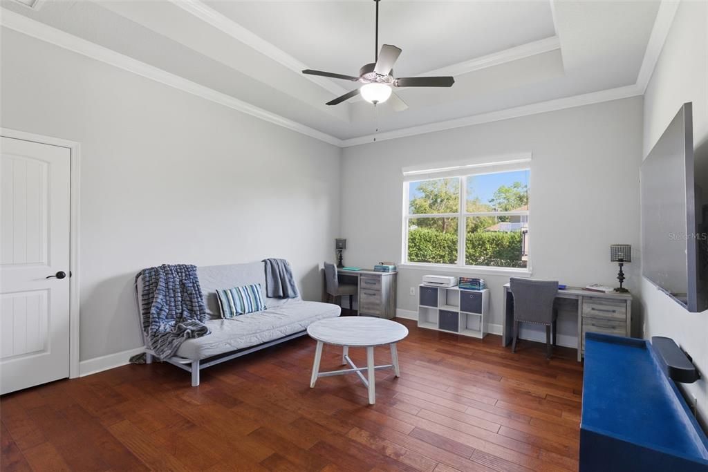 For Sale: $775,000 (4 beds, 3 baths, 2728 Square Feet)