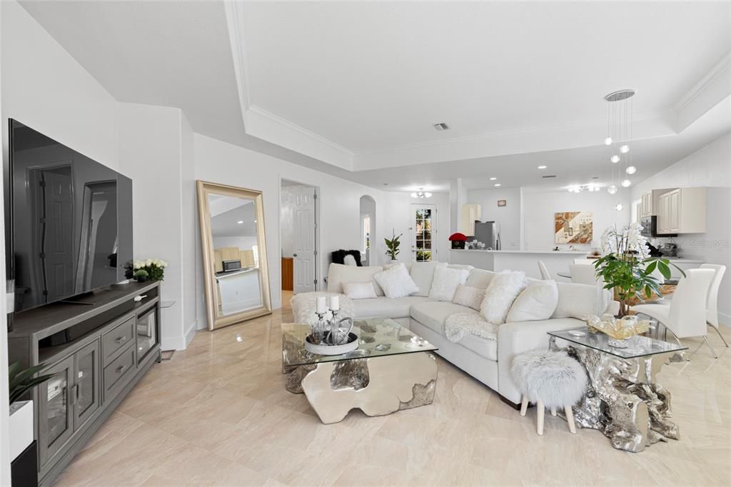 For Sale: $495,000 (2 beds, 2 baths, 1930 Square Feet)