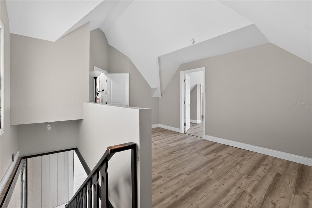 待售: $445,000 (3 贝兹, 2 浴室, 1305 平方英尺)