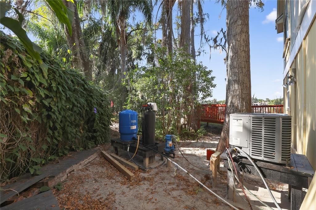 待售: $445,000 (3 贝兹, 2 浴室, 1305 平方英尺)