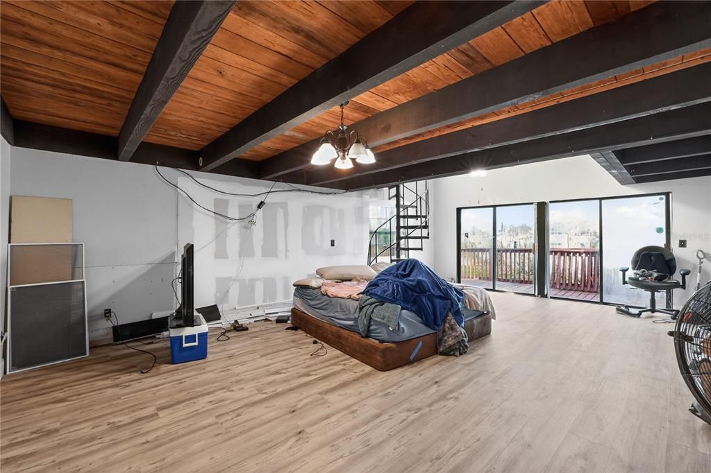 待售: $445,000 (3 贝兹, 2 浴室, 1305 平方英尺)