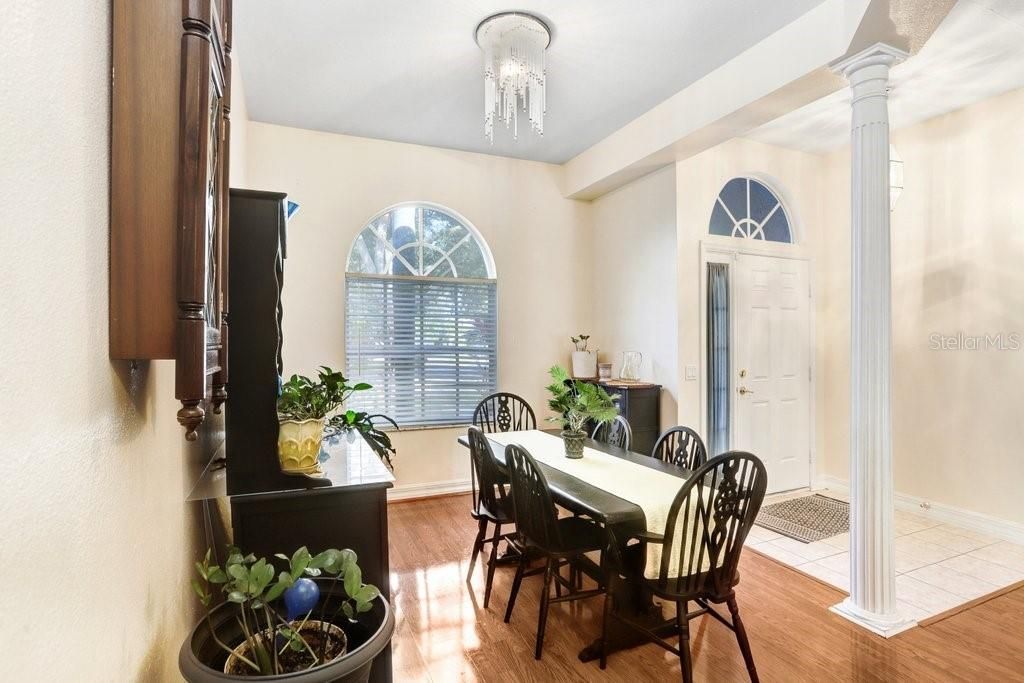 待售: $459,900 (4 贝兹, 3 浴室, 2137 平方英尺)