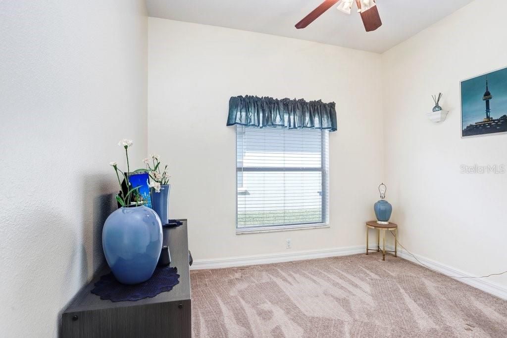 待售: $459,900 (4 贝兹, 3 浴室, 2137 平方英尺)