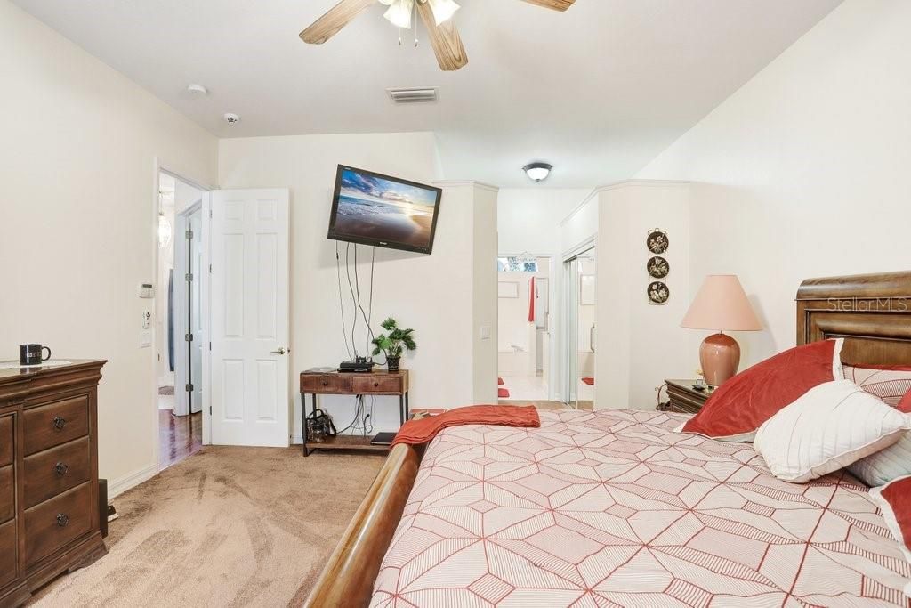 待售: $459,900 (4 贝兹, 3 浴室, 2137 平方英尺)