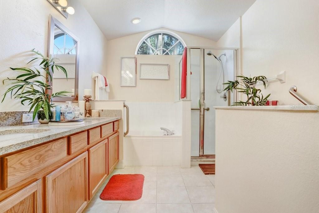 待售: $459,900 (4 贝兹, 3 浴室, 2137 平方英尺)