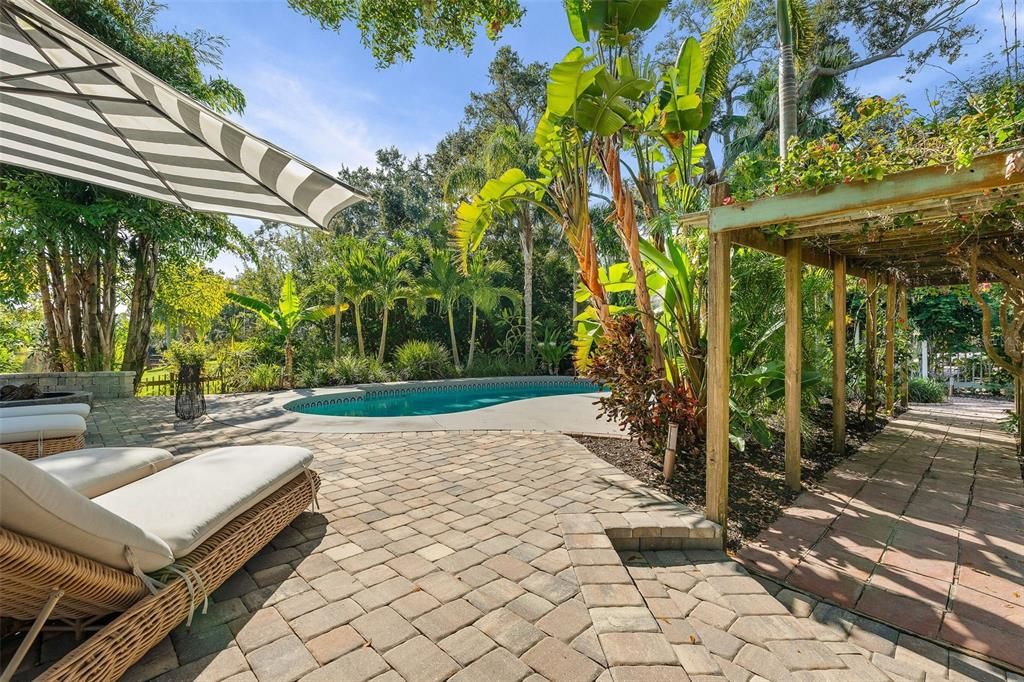 待售: $1,699,000 (3 贝兹, 2 浴室, 2762 平方英尺)