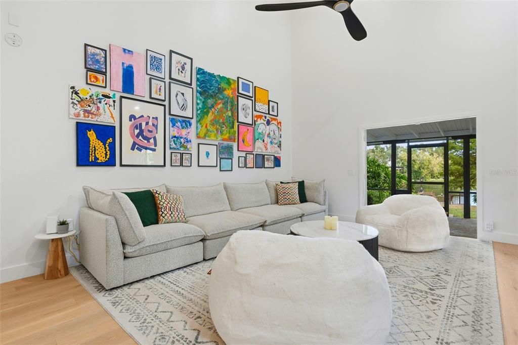 待售: $1,699,000 (3 贝兹, 2 浴室, 2762 平方英尺)