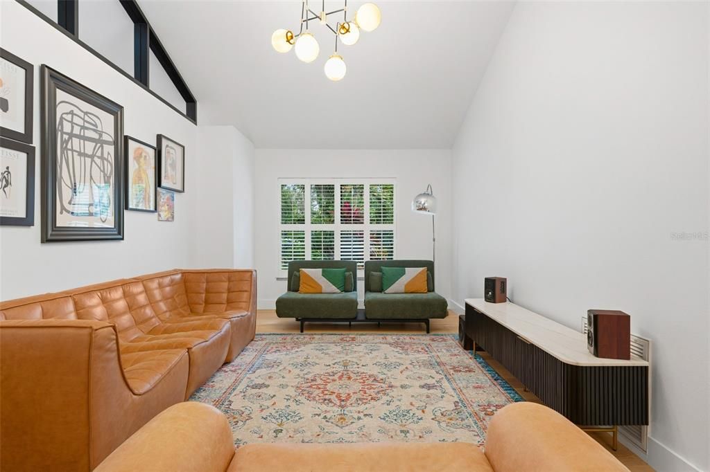 待售: $1,699,000 (3 贝兹, 2 浴室, 2762 平方英尺)