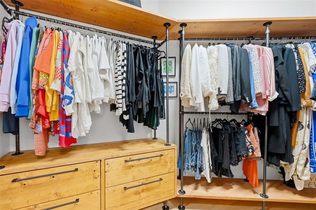 待售: $1,699,000 (3 贝兹, 2 浴室, 2762 平方英尺)