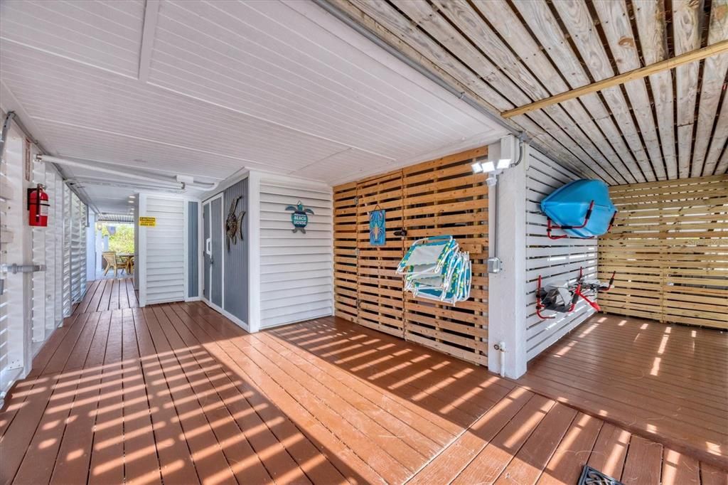 For Sale: $1,550,000 (3 beds, 3 baths, 1448 Square Feet)