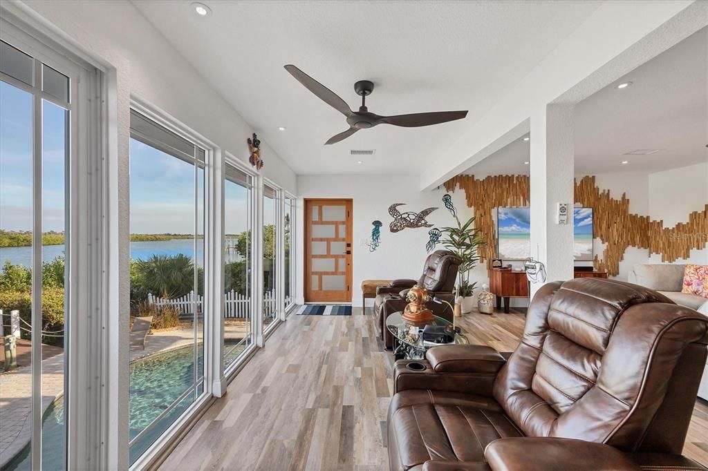 For Sale: $1,550,000 (3 beds, 3 baths, 1448 Square Feet)