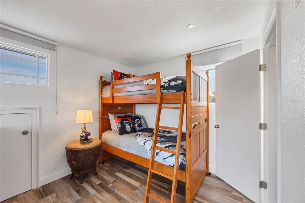 For Sale: $1,550,000 (3 beds, 3 baths, 1448 Square Feet)