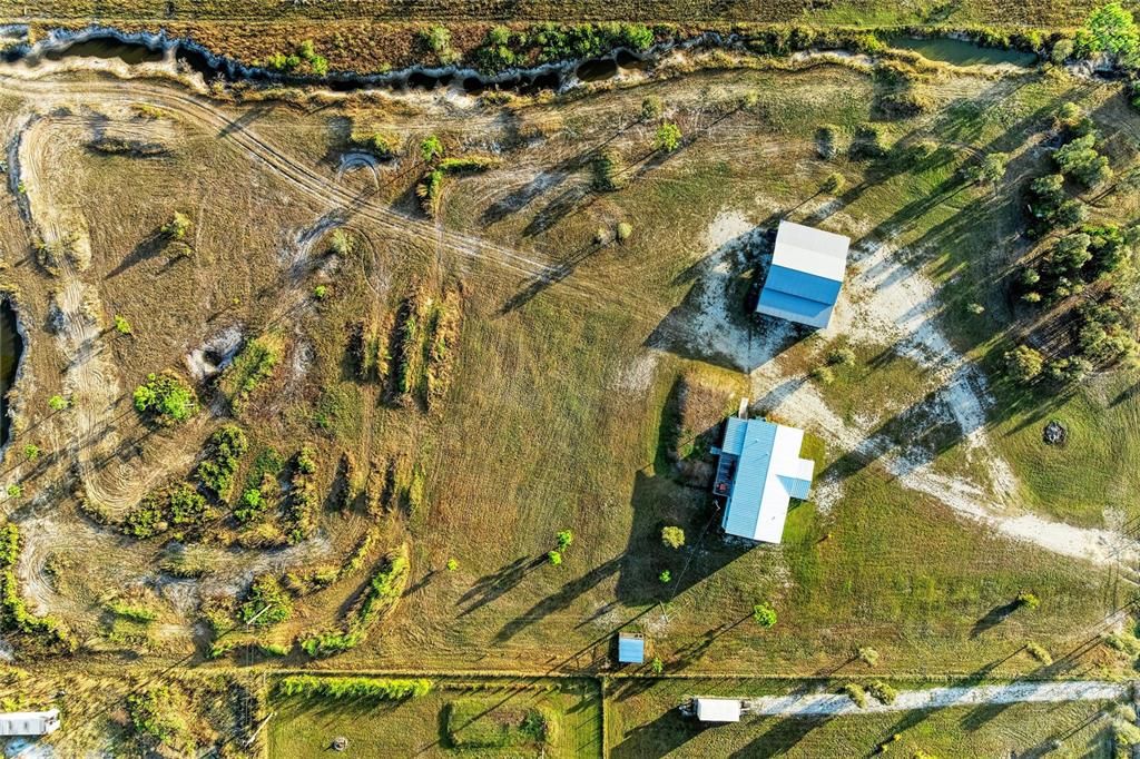 For Sale: $599,999 (4 beds, 2 baths, 2016 Square Feet)