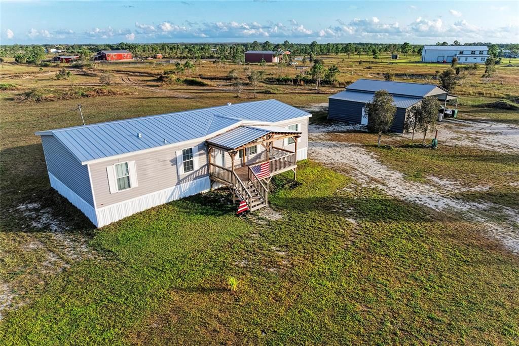 For Sale: $599,999 (4 beds, 2 baths, 2016 Square Feet)