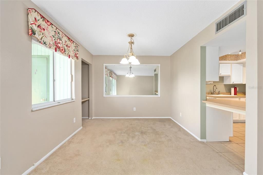 En Venta: $99,750 (1 camas, 1 baños, 844 Pies cuadrados)