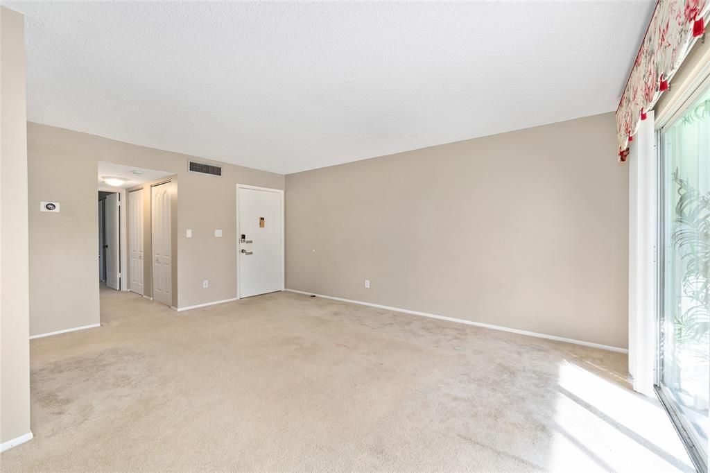 En Venta: $99,750 (1 camas, 1 baños, 844 Pies cuadrados)