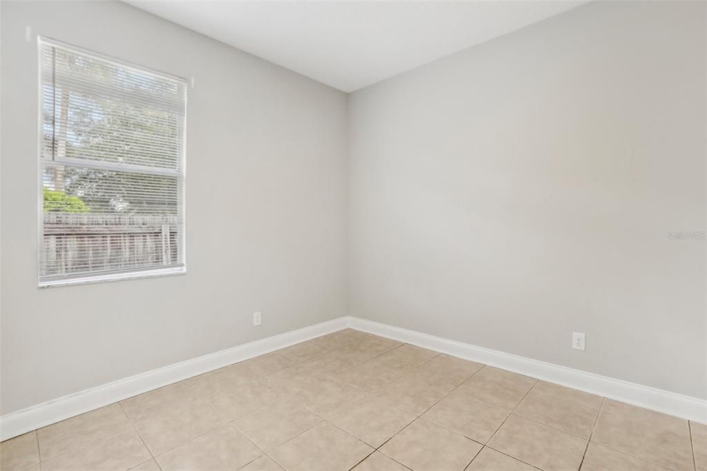 出租: $2,950 (4 贝兹, 3 浴室, 2084 平方英尺)