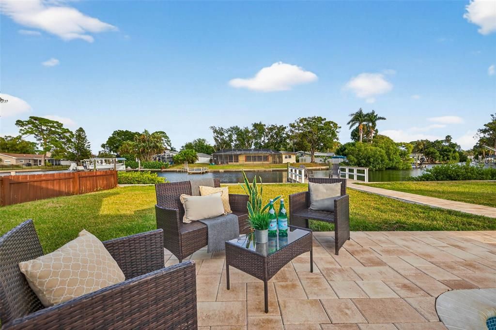 待售: $795,000 (3 贝兹, 2 浴室, 1603 平方英尺)